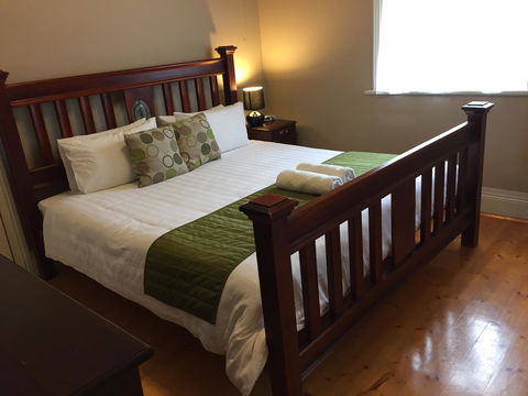 Little River Bed And Breakfast - Hobart Tourism 25