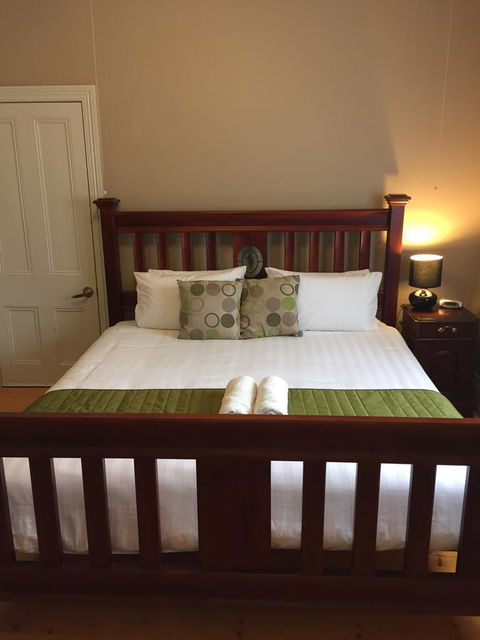 Little River Bed And Breakfast - Hobart Tourism 24
