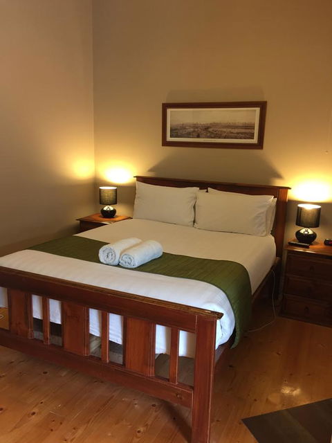 Little River Bed And Breakfast - Hobart Tourism 15