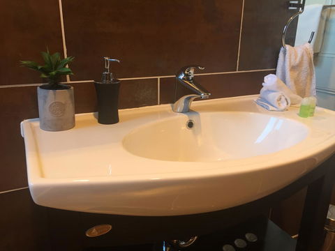 Little River Bed And Breakfast - Hobart Tourism 27