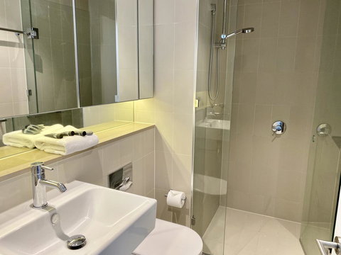 JC Waterfront Apartments On Collins - Tourism TAS 6