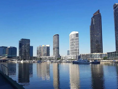 JC Waterfront Apartments On Collins - Tourism TAS 23