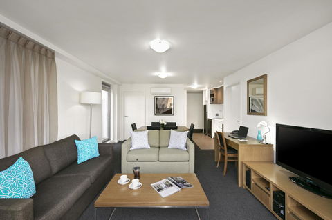 Quest Cheltenham - Tourism TAS 10