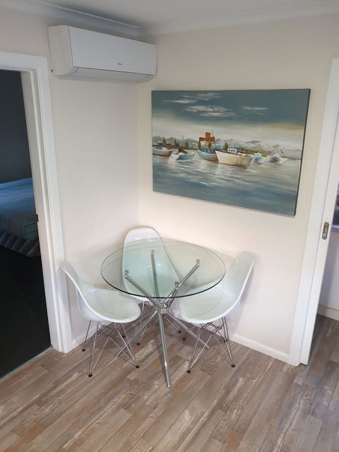 Beachcomber Holiday Units - Hobart Tourism 5