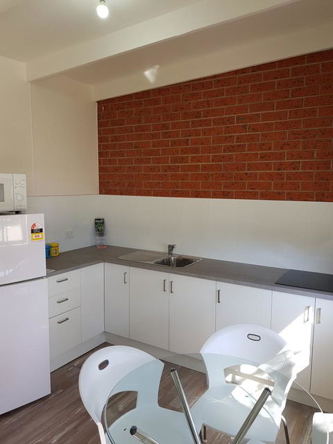 Beachcomber Holiday Units - Hobart Tourism 12