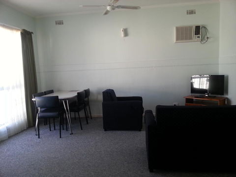 Beachcomber Holiday Units - Hobart Tourism 36