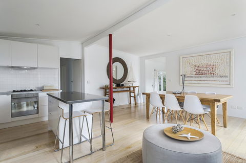 Sunset On Scott - Relax In Tranquility & Style - Hobart Tourism 5