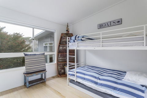 Sunset On Scott - Relax In Tranquility & Style - Hobart Tourism 13