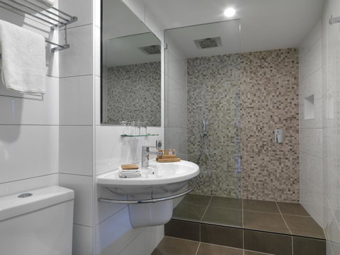 Hotel Grand Chancellor Melbourne - Tourism TAS 6