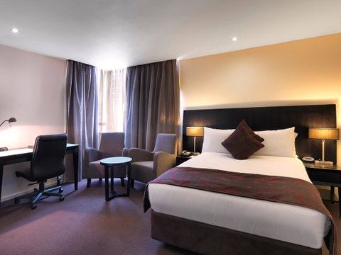 Hotel Grand Chancellor Melbourne - Tourism TAS 11