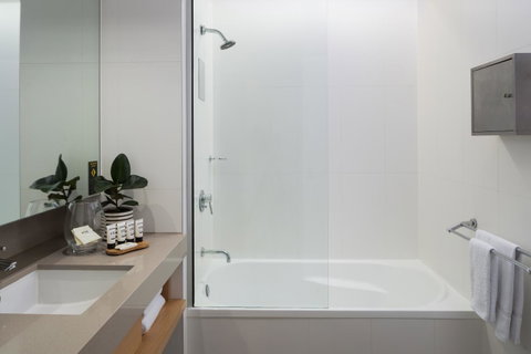 Atura Dandenong - Tourism TAS 9