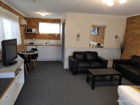 Coachman Motel And Holiday Units - Hobart Tourism 24