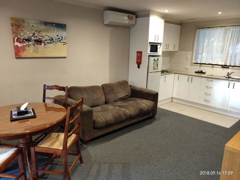 Coachman Motel And Holiday Units - Hobart Tourism 43