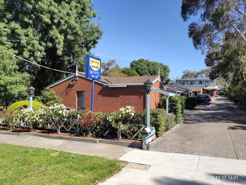 Coachman Motel And Holiday Units - Hobart Tourism 4