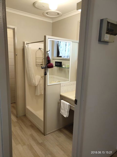 Coachman Motel And Holiday Units - Hobart Tourism 37