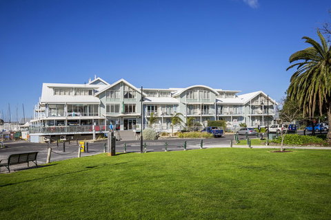 Aligned Corporate Residences Williamstown - Tourism TAS 3