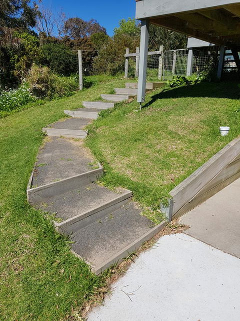 Beach Retreat Apartment Marengo - Hobart Tourism 11