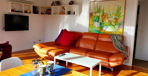 Beach Retreat Apartment Marengo - Hobart Tourism 6