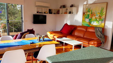 Beach Retreat Apartment Marengo - Hobart Tourism 2