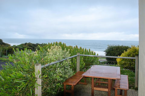 5 Whitecrest Great Ocean Road Resort - Ocean Views - Hobart Tourism 14