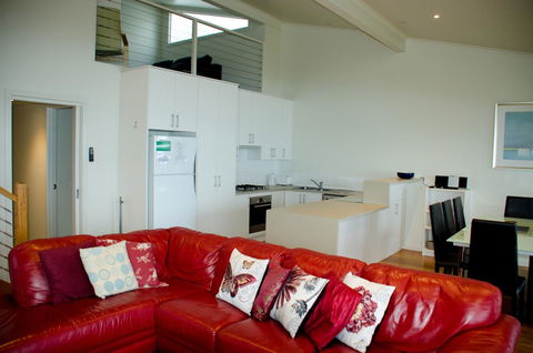 5 Whitecrest Great Ocean Road Resort - Ocean Views - Hobart Tourism 31