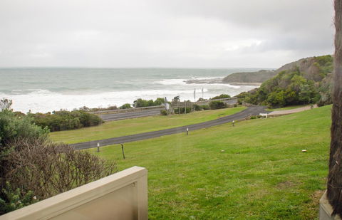 5 Whitecrest Great Ocean Road Resort - Ocean Views - Hobart Tourism 41