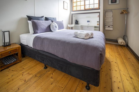 Azen Haven - Tourism TAS 1