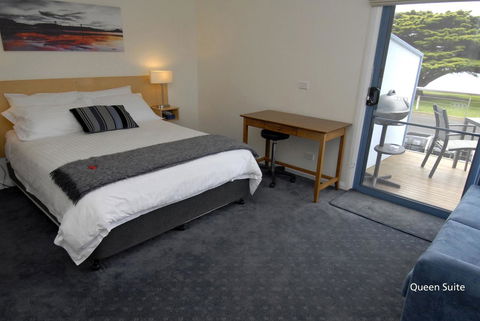 Seascape Accommodation - Hobart Tourism 8