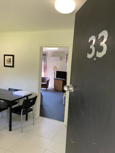 Albert Heights Serviced Apartments - Hobart Tourism 22