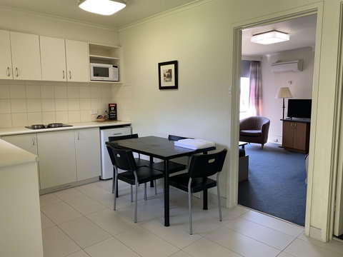Albert Heights Serviced Apartments - Hobart Tourism 24