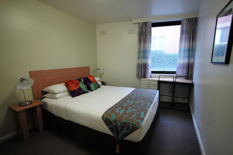 Albert Heights Serviced Apartments - Hobart Tourism 6