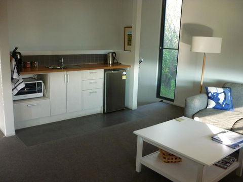 Saje\'s House & Pod - Hobart Tourism 15