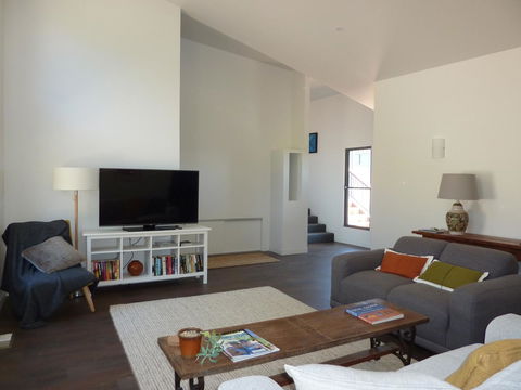 Saje\'s House & Pod - Hobart Tourism 2