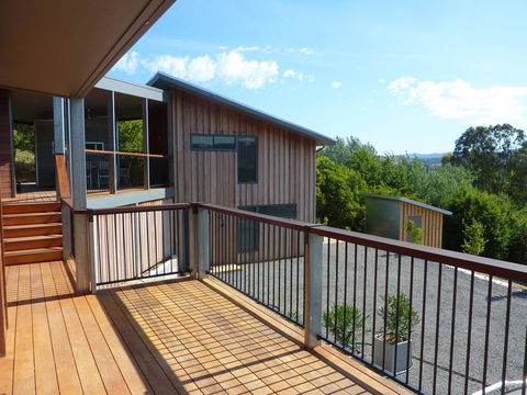 Saje\'s House & Pod - Hobart Tourism 13