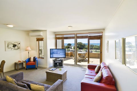 Lornebeach Apartments - Hobart Tourism 16