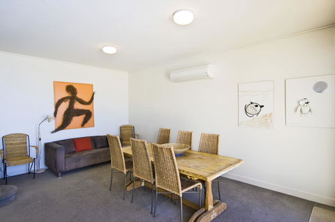 Lornebeach Apartments - Hobart Tourism 27