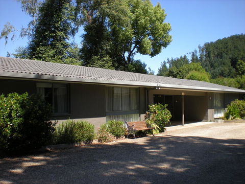 Willow Dene Holiday Apartments - Hobart Tourism 16