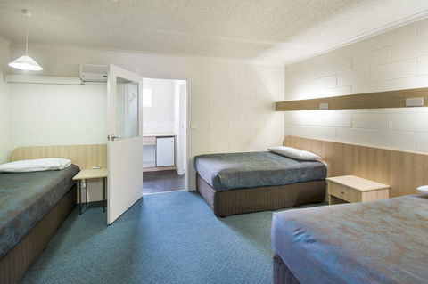 Box Hill Motel - Hobart Tourism 10