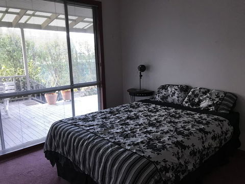 Eagle Bay Views - Tourism TAS 14