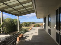 Book Eagle Point Accommodation Vacations Tourism TAS Tourism TAS