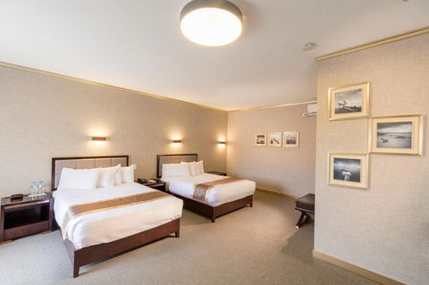 Eltham Gateway Hotel & Conference Centre - Hobart Tourism 27