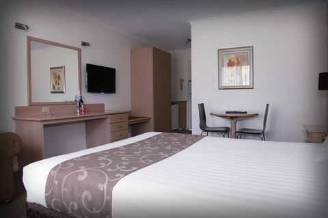 Eltham Gateway Hotel & Conference Centre - Hobart Tourism 1