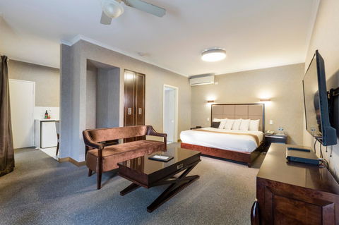 Eltham Gateway Hotel & Conference Centre - Hobart Tourism 3