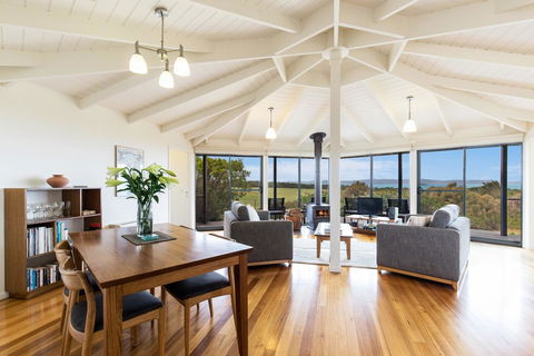Limosa Rise - Hobart Tourism 35