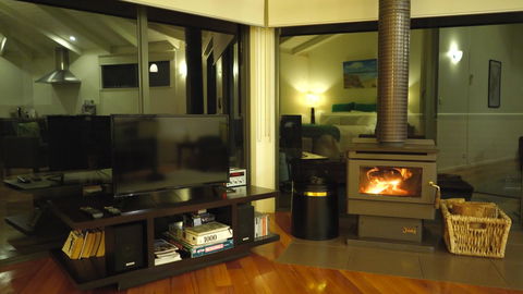 Limosa Rise - Hobart Tourism 8