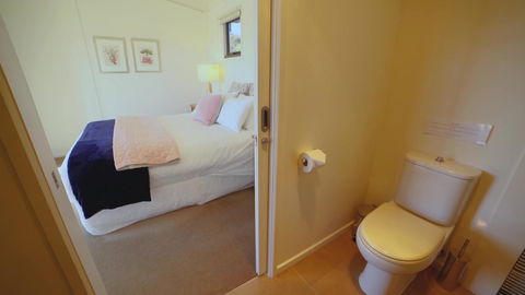 Limosa Rise - Hobart Tourism 23
