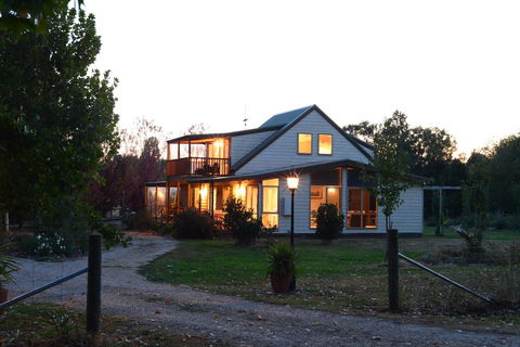 Beechworth Cedar Cottages - Tourism TAS 14