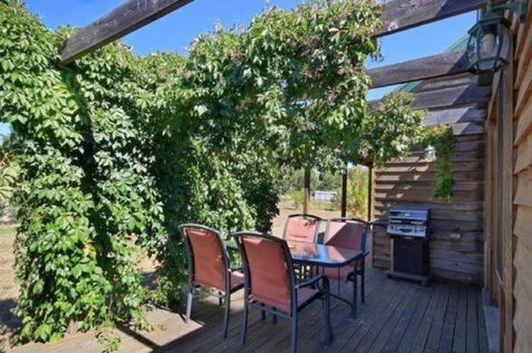 Beechworth Cedar Cottages - Tourism TAS 12