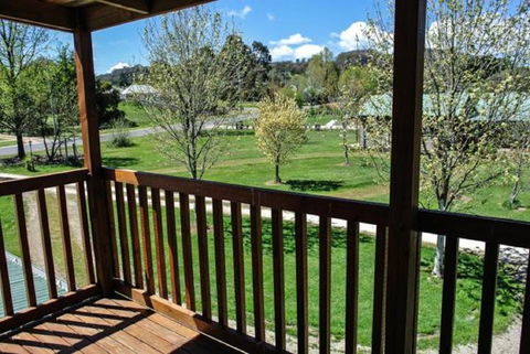Beechworth Cedar Cottages - Tourism TAS 6