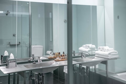Adelphi Hotel - Tourism TAS 31